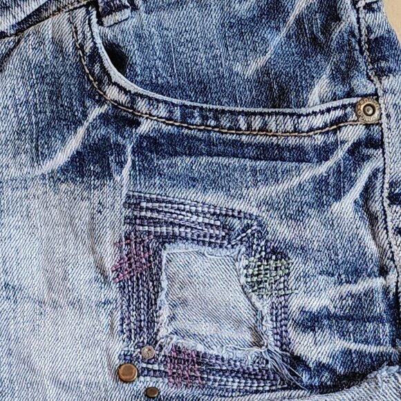 BONGO - Womens/Junior Distressed Shorts Denim Size 7 - Picture 3 of 7